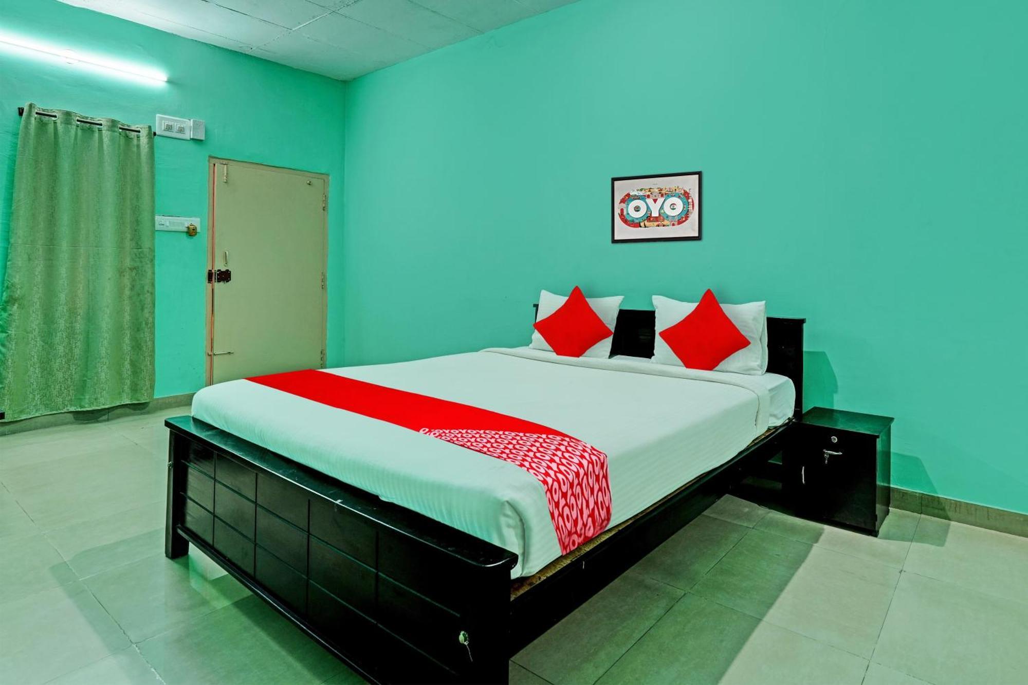 Super Collection O Druvi Corporate Hotel Kammasandra Εξωτερικό φωτογραφία